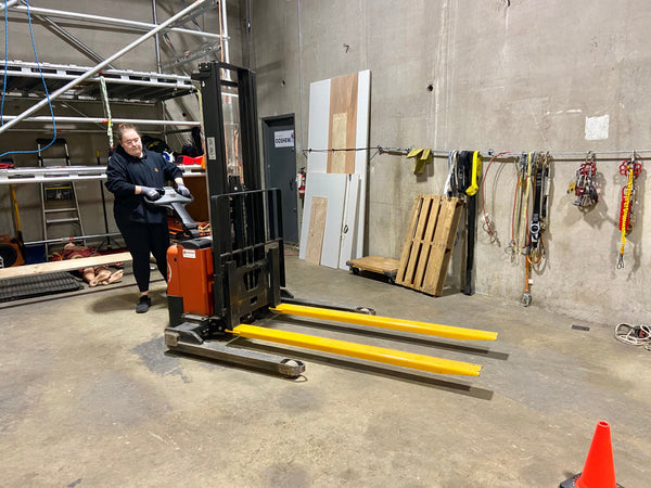 Powered Pallet Jack - Refresher
